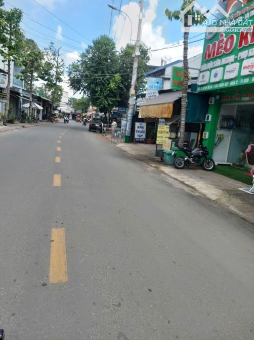Nhà cấp 4 MT kinh doanh đường Huỳnh Thị Hai, DT 4x22m giá 8 tỷ BL : - 1