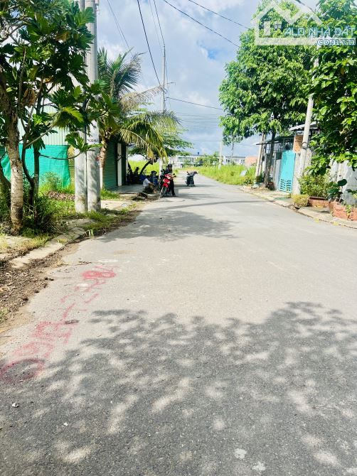 Cần bán mặt tiền kinh doanh 1/ đinh đức thiện long an giá 1,5 tỷ - 1