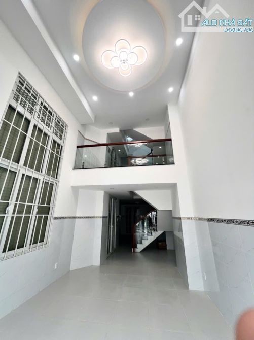 Siêu phẩm căn góc 5 tầng Tỉnh lộ 10- sát Tên Lửa- DT 4X15 GIÁ 9.9 TỶ TL - 1