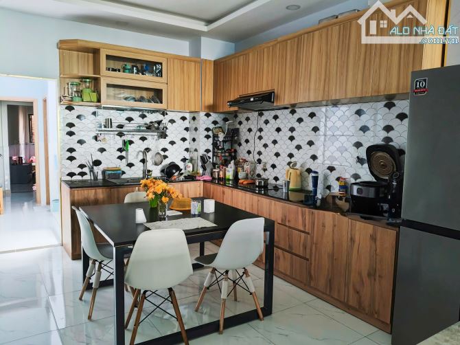 Bán Nhà Bạch Đằng 88m2 3PN Master Tặng Hết Nội Thất Cao Cấp Giá 8Tỷ800 - 1