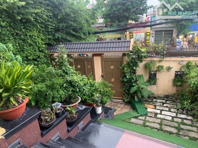 CHỦ ĐỊNH CƯ MỸ CẦN BÁN LẠI BIỆT THỰ SÂN VƯỜN 340m2 GẦN SÂN BAY TÂN SƠN NHẤT - 1
