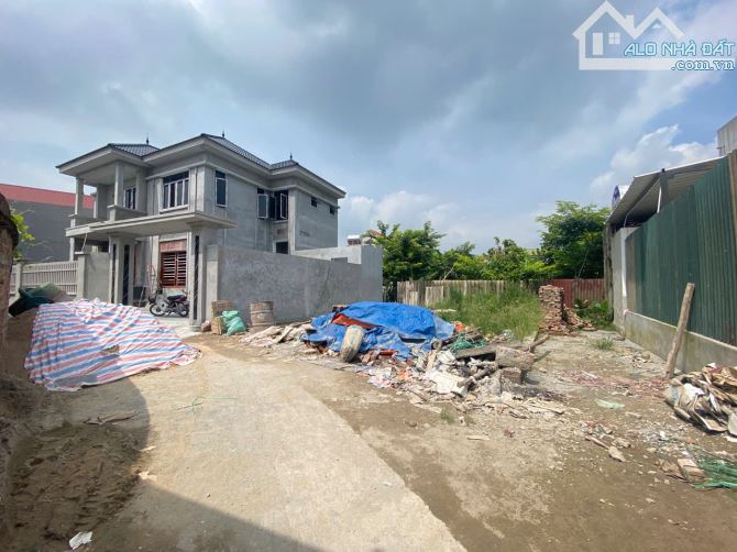 BÁN NHANH LÔ ĐẤT TẠI THÔN THƯỢNG, ĐÔNG XUÂN, SÓC SƠN. DT 80M2, MT 7,63M. GIÁ 2,6 TỶ - 1
