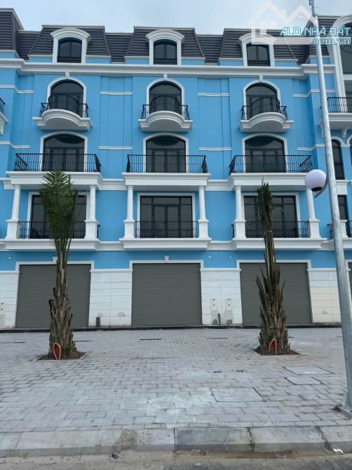 CƠ HỘI ĐẦU TƯ - RẺ HƠN THỊ TRƯỜNG 4 TỶ - SHOPHOUSE ĐỒI RỒNG - 132m2 x 5 TẦNG- GIÁ 9,6 TỶ - 1