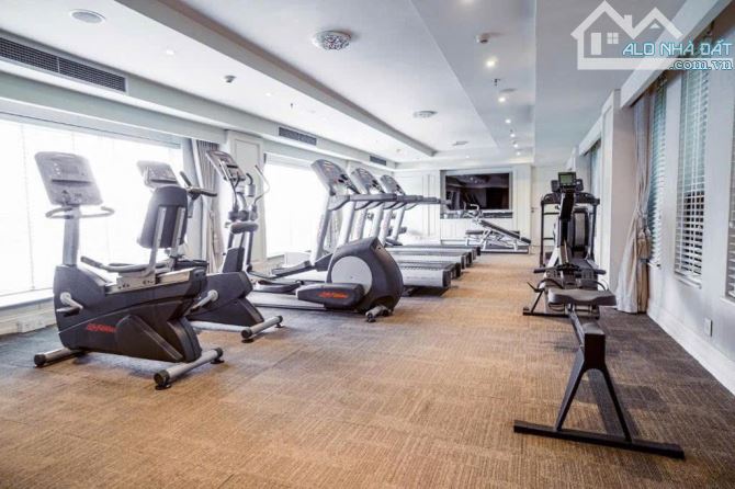 Bán Khách Sạn Phố Cổ Hoàn Kiếm 770m2 Xây 11 Tầng 2 Hầm 100 Phòng 4 Sao Giá Tốt - 1