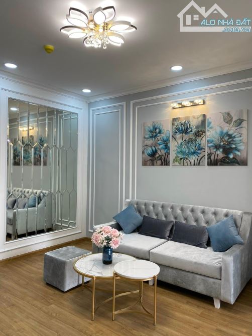 hiếm. cho thuê căn hộ star city 23 lê văn lương. 50m2 1 ngủ riêng biệt full đồ chỉ 11tr/th - 1