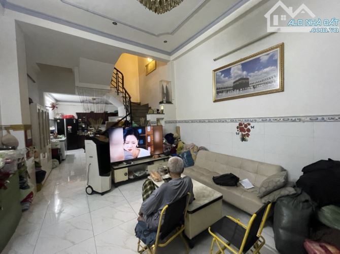 🔥4 TẦNG HẺM XE HƠI THÔNG ĐƯỜNG QUANG TRUNG P8 GÒ VẤP  – 60M²  💎 Giá. 7tỷ7. Tl chính chủ - 1