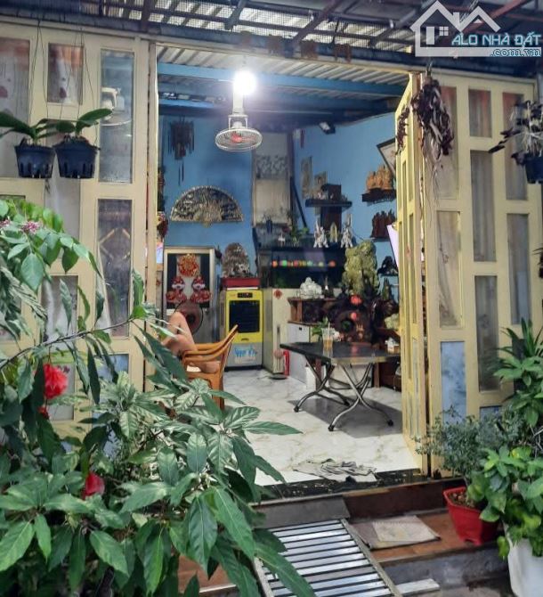 Bán nhà cấp 4 Nguyễn Quý Yêm 50m2 2 tầng nhích nhẹ 4 tỷ - 1