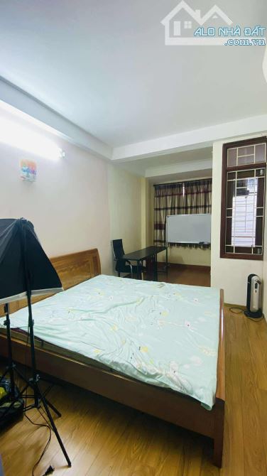 Lõi Hai Bà, dân xây, ôto đỗ cửa, ngõ thông, kinh doanh, full nội thất 40m2 giá 9.6 tỷ - 1