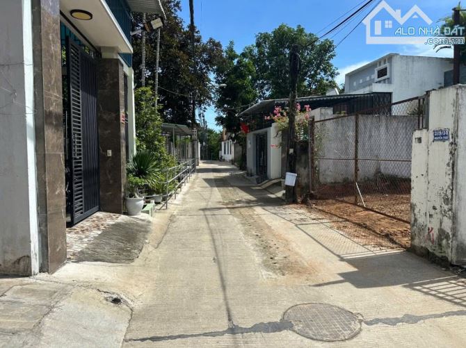 Bán lô đất 5,3x32m (163m2) hẻm ô tô Nguyễn Trãi, P. Nghĩa Lộ, Quảng Ngãi - 1