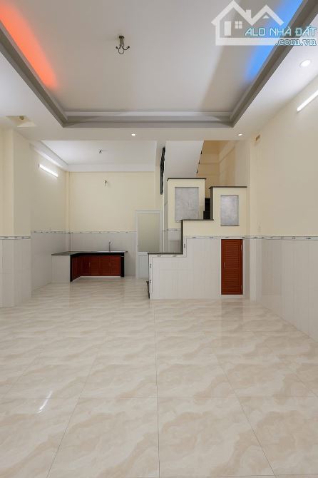 Ngang khủng 5m, 4 tầng, 4pn, sân thượng, Quang Trung Gò Vấp, 4 tỷ hơn - 1