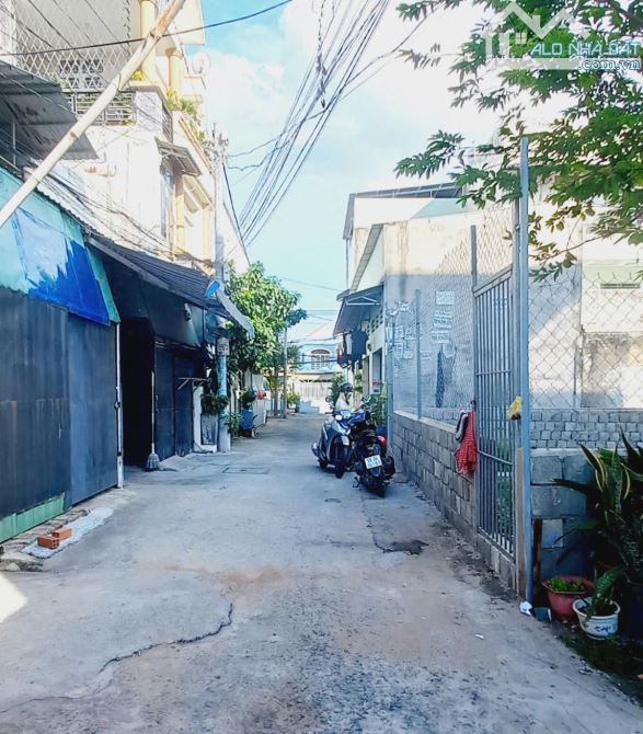 Bán Lô Đất Ngang 8,4m Đường Số 5 Đình Phong Phú, Tăng Nhơn Phú B - 1
