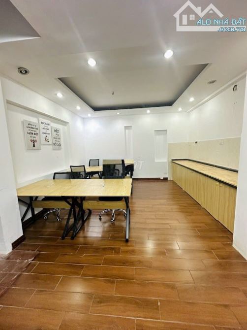 Cho thuê biệt thự KĐT Mỗ Lao, Hà Đông. DT 150m2, 4 tầng, đủ điều hòa, lô góc 2 mặt tiền - 1