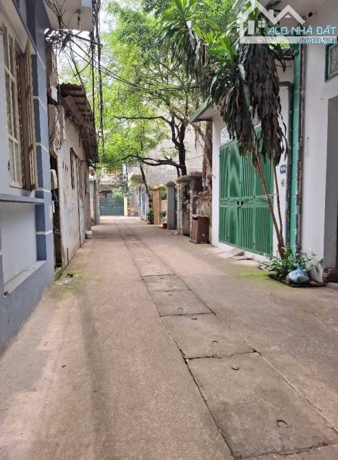 Bán 45m2 đất Ngũ Hiệp - Thanh Trì, ô tô vào đất, gần trục chính - 1