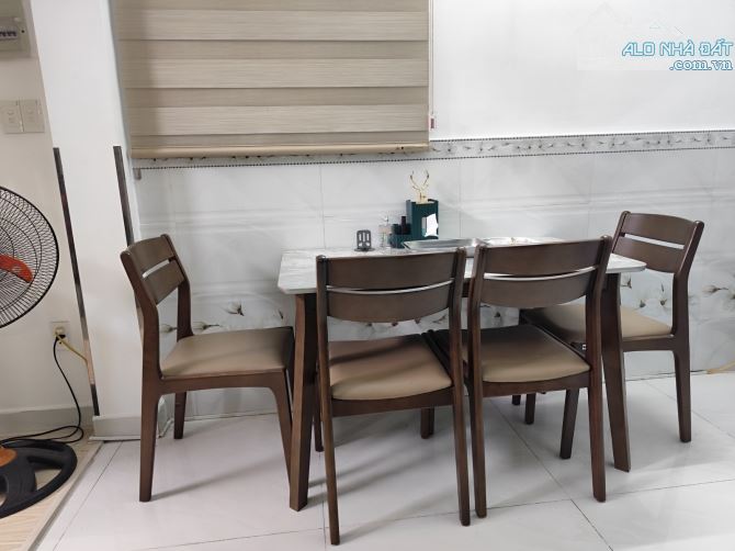 MẶT TIỀN 3 TẦNG ĐÚC TRUNG MỸ TÂY QUẬN 12 GIÁ RẺ 9.39 Tỷ - 12