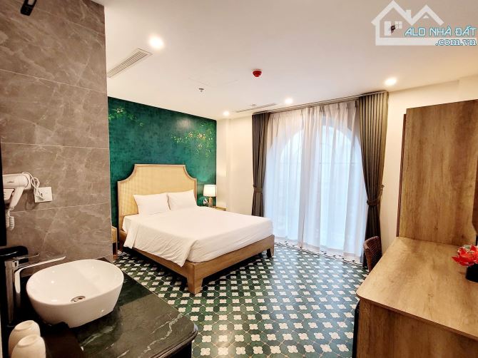 BÁN KHÁCH SẠN GIANG VĂN MINH 290m2 - 9T THANG MÁY - MT 16m - 320 TỶ - DÒNG TIỀN KHỦNG - 13