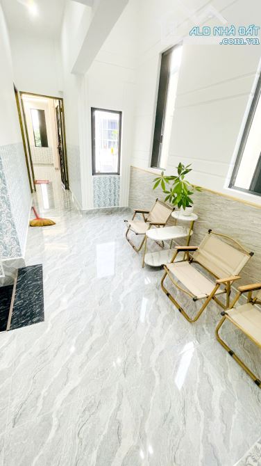 Biệt Thự Sân Vườn 1 Lầu 8x20m Đường Trung Mỹ Tân Xuân Hóc Môn Giá 6.5 Tỷ Full Nội Thất - 2