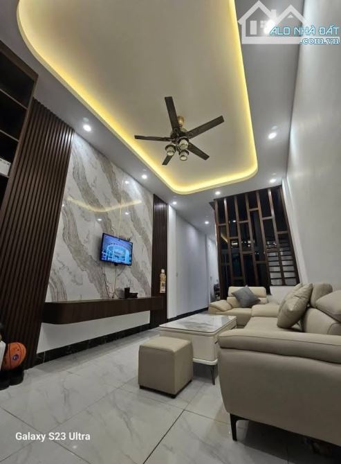11TỶ 55M 6T TÂN ẤP BA ĐINH NHÀ MỚI LÔ GÓC 3 THOÁNG THANG MÁY FFUN NỘI THẤT - 2