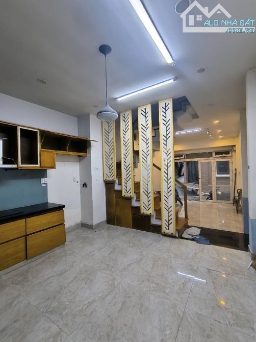 💥 BÁN NHÀ 2 TẦNG - CÁCH MẶT TIỀN 50M - NGUYỄN XÍ - BÌNH THẠNH - 50 M2 - 7.X TỶ - 2