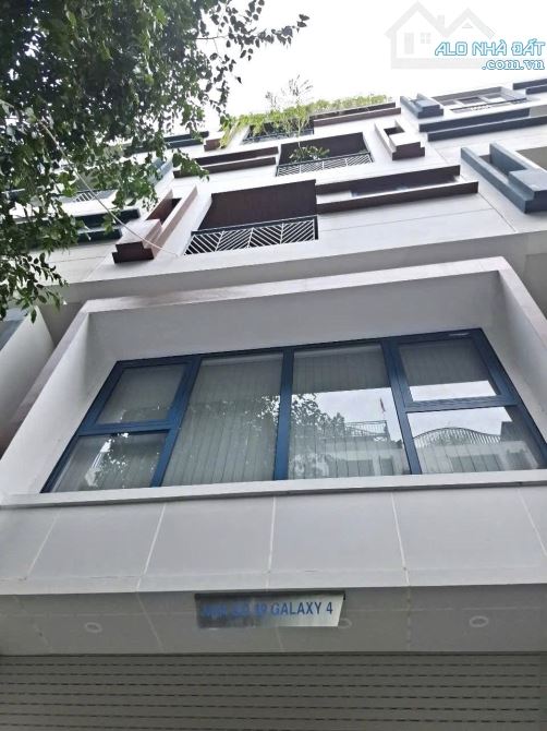 Chính chủ nhà đẹp 6 tầng, thang máy, 95m, ô tô chánh, ở sướng, Galaxy Ngân Hà Vạn Phúc - 2