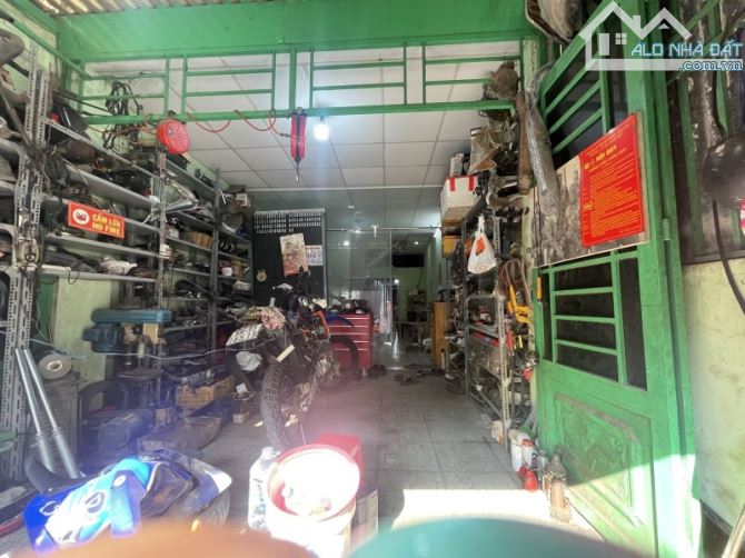 🌹🌹 NHÀ 3 TẦNG HIỆP BÌNH CHÁNH- HẺM XE HƠI THÔNG - KINH DOANH TỐT- SỔ HỒNG RIÊNG - 2