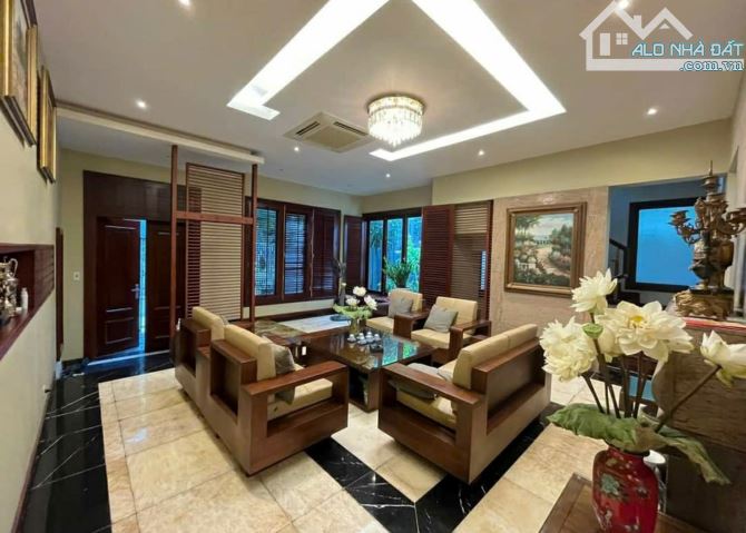 CHÍNH CHỦ CẦN BÁN GẤP NHÀ ĐẸP PHÂN LÔ LÁNG HẠ DT58m2- Ô TÔ KINH DOANH - 2
