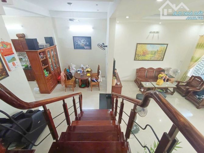 Bán nhà 2 tầngx 97m2 kiệt 5m ô tô tránh nhau khu Mỹ An , Ngũ Hành Sơn - 2