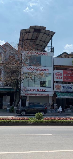 Bán nhà 3 tầng trung tâm Đồng Hới, mặt tiền QL1A, thích hợp ở và kinh doanh - 2