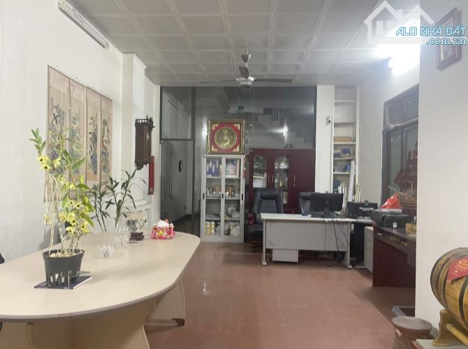 MỘT NHÀ RA MẶT PHỐ CẦU GIẤY39 TỶ DT118M MT 23M 5T Ô TÔ TRÁNH KINH DOANH MẶT TIỀN RỘNG THOÁ - 2