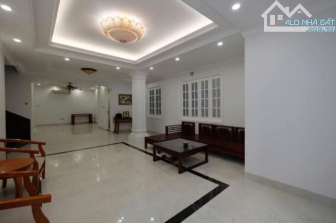 Biệt thự sân vườn 295m² mặt tiền siêu rộng đẳng cấp tại phường Quảng An, Tây Hồ , Hà Nội. - 2