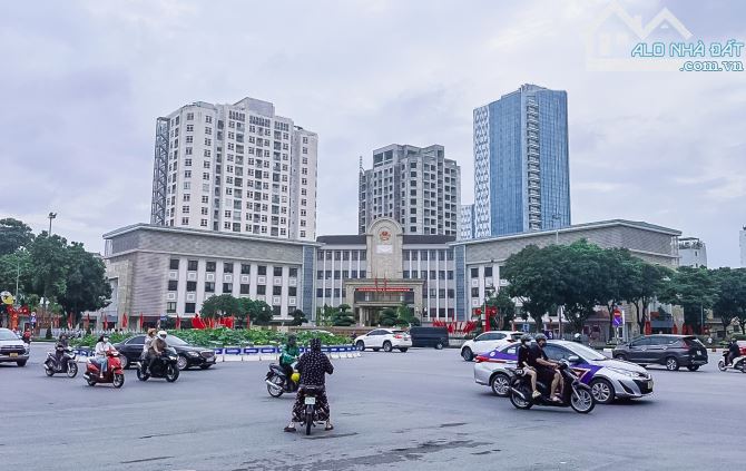 BÁN NHÀ PHỐ LẠC LONG QUÂN, DT 155M2, MT 13.1M, KINH DOANH, GẦN CẠNH HỒ TÂY, GÍA 57 TỶ - 2