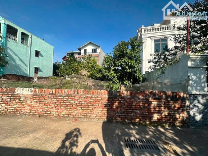 NGÕ Ô TÔ TRÁNH 💯 BÁN ĐẤT Ỷ LAN - GIA LÂM – NGÕ THÔNG - ĐẸP NỞ HẬU – 120M² 💸 9.5 TỶ - 2
