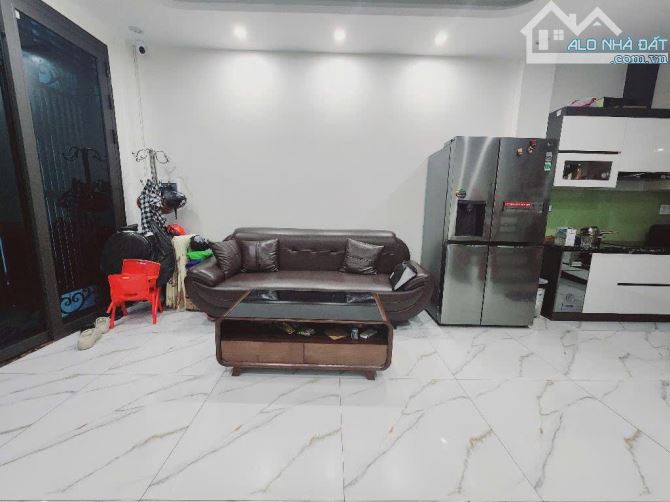 NHÀ ĐẸP LUNG LINH HỒ TÙNG MẬU, BẮC TỪ LIÊM 35M X 6 TẦNG,10M Ô TÔ TRÁNH. Tc 7x tỷ - 2