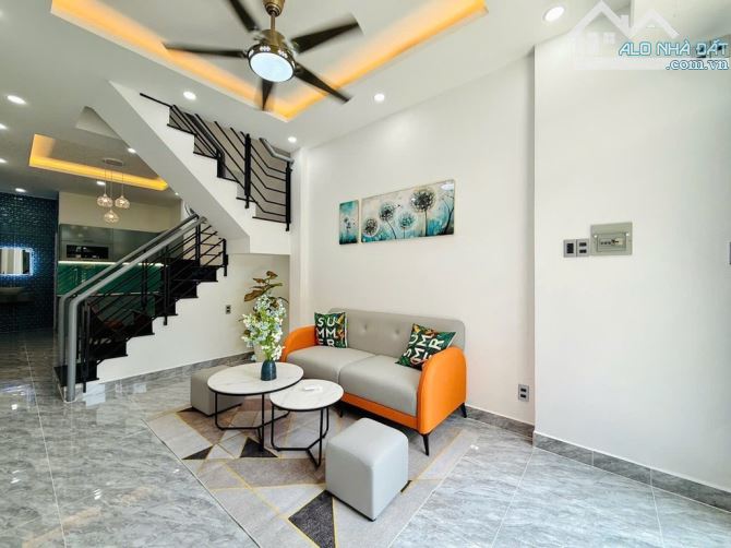 Bán nhà Nguyễn Tư Giản, Phường 12, Gò Vấp, TpHCM, 3.2 x 11m, hẻm ô tô, giá 4.65 Tỷ - 2