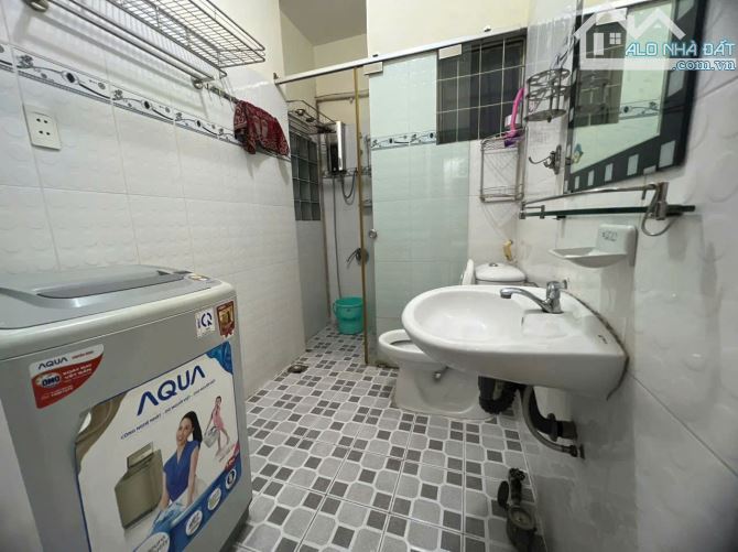 Chung cư A2 Vũ Huy Tấn, Bình Thạnh: 50m2, 1p ngủ,NT, 9 tr/th - 2