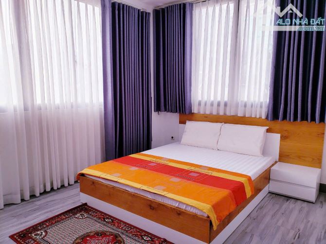 Bán Nhà MT Huyền Quang Q.1- 114m2- 4T TM 16PCH CaoCấp HĐT: 130tr/th 27,5tỷ TL - 2