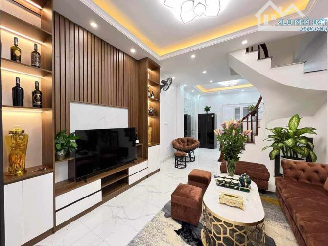 Bán nhà phân lô Nguyễn Trãi - 48m – 2 thoáng – Cách 1 nhà ra phố – Giá chỉ hơn 8 tỷ! - 2