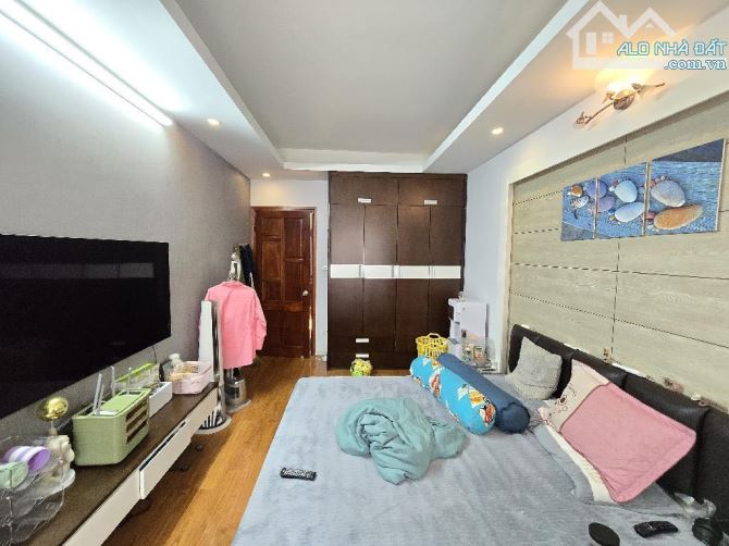 Nguyễn Trãi Hà Đông – Phân lô – 2 mặt thoáng – 1 nhà ra phố – Hơn 8 tỷ đẹp nhất phố - 2