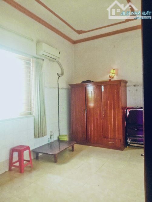 Bán Nhà Tân Thới Hiệp Q12 - 100 M2 (5,7 x 18m ) - 4Tầng  -  Chỉ 5,95 Tỷ. - 2
