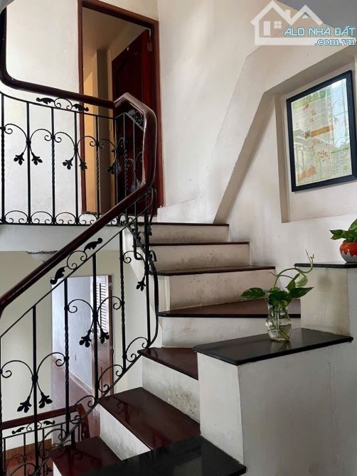 Quận 3-Bán gấp CHDV 5 tầng - 7 Phòng - 40m2 - Giá 7.8 tỷ - 2