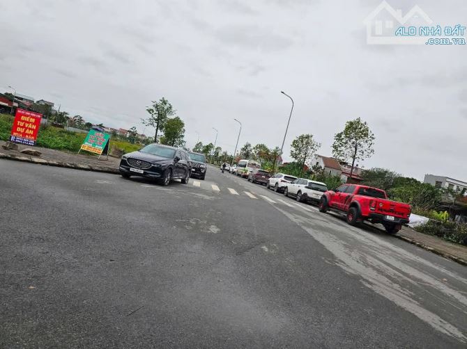 C,C,B,ÁN ĐẤT NỀN VIU VƯỜN HOA  BẢO LONG - NEW CITY    GIÁ GIẢM 1 TỶ  100M2 MT5M8 - 2