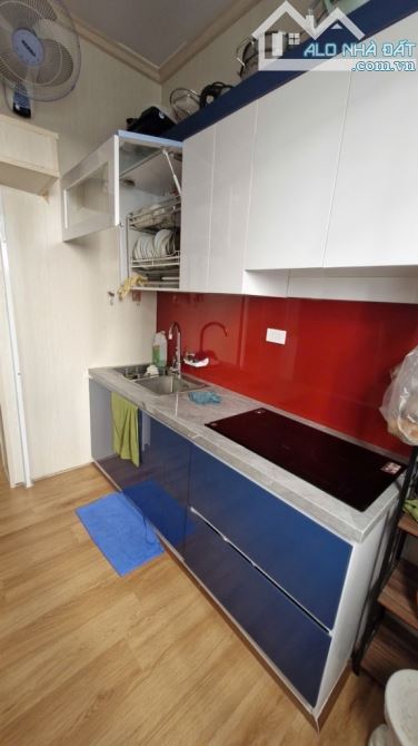 Bán tập thể In bản đồ - Phố Nguyên Hồng, sử dụng 70m2 giá 3.4 tỷ (có thương lượng) - 2
