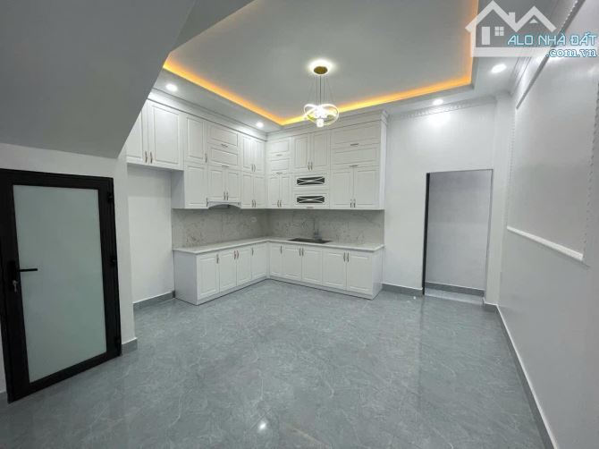 🌳 Bán nhà 4 tầng ngõ 169 Đông Khê - Ngô Quyền - 55m2 - Giá 4,6 tỷ sân cổng riêng - 3