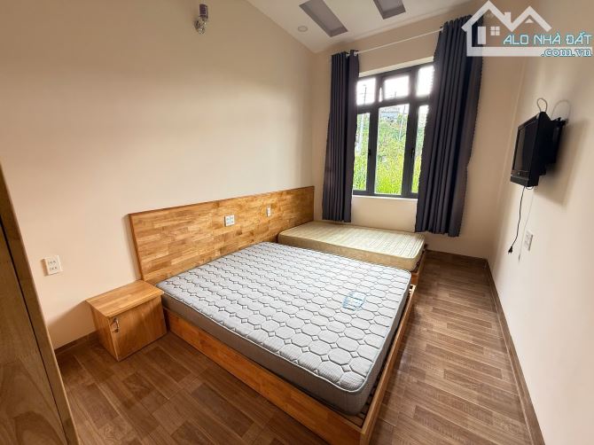 Bán Gấp Villa Hoàn Công Mới Tinh 200m2 Ngang 12m Đường Ô Tô 4m Cách Chợ Đà Lạt Chỉ 5 Phút - 3
