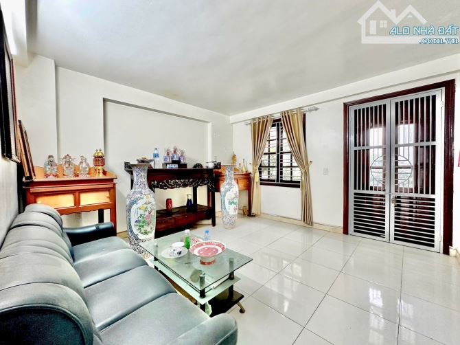 CHỈ hơn 6 tỷ sở hữu ngay nhà 04 tầng mặt đường Phương Lưu, diện tích 80m2, mặt tiền 4,2m. - 3