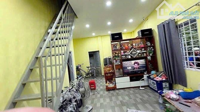 2,25Tỷ TL🔥Bán nhà góc 2MT (Có Gác) đường Bình Nhâm 38, P.Bình Nhâm, Tp Thuận An - 3