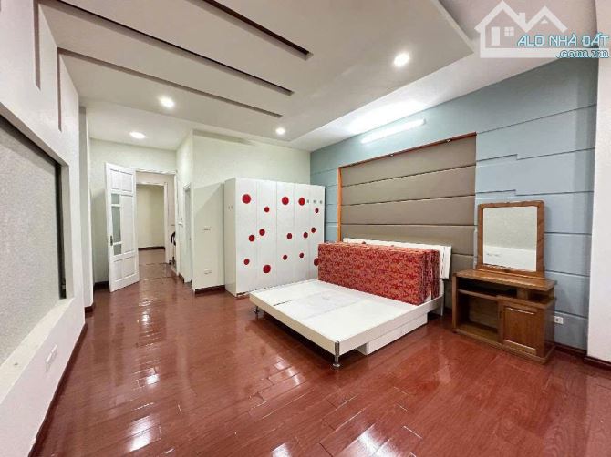 BÁN NHÀ MẶT NGÕ TRẦN DUY HƯNG  .LÔ GÓC 5 TẦNG 65M2 .MT 5M .GA RA Ô TÔ - 3