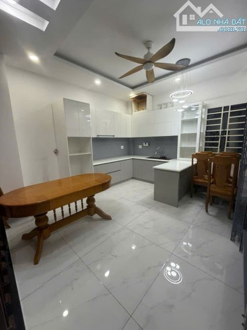 Bán nhà đẹp, giá rẻ Gò Vấp, Hẻm 6m xe hơi quay đầu 1/ Phan Huy Ích chỉ hơn 7 tỷ - 180 - 3