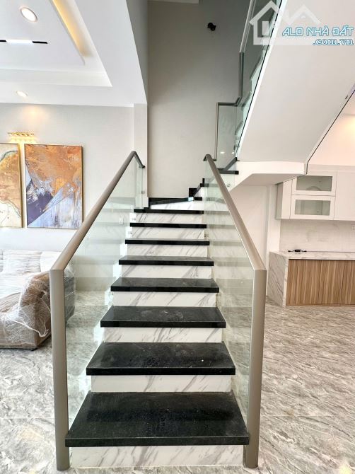 Nhà Đặng Quỳnh 4,5 tỷ 1 trêt 2 lầu SHR hoàn công - 3
