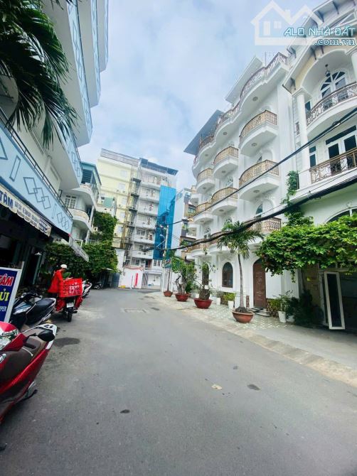 KHU ĐỒNG BỘ VIP DƯƠNG QUẢNG HÀM - 2 MẶT TIỀN HẺM XE HƠI 10M - 5 TẦNG - 4X16 - SÁT MẶT TIỀN - 3