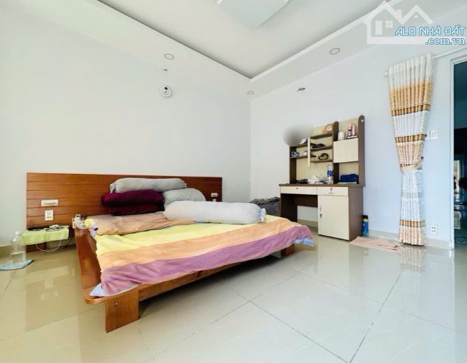 Q7 HẺM XE TẢI CÁCH MẶT TIỀN 30M 4x16.5M GẦN PHÚ MỸ HƯNG 4 TẦNG 5PN NHÀ ĐẸP Ở NGAY 7.xT - 3